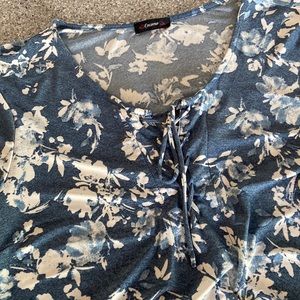 Cocomo Jean blue tunic with flowers size XL